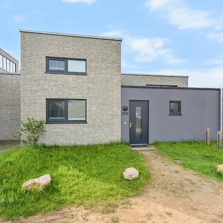 Holiday home Gorgeous In Lembruch-duemmer With Wifi Lembruch